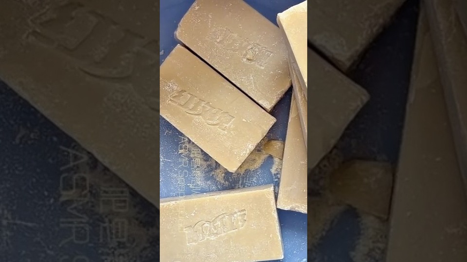乾燥したヴィンテージ石鹸のカット — ASMR SOAP SQUAD