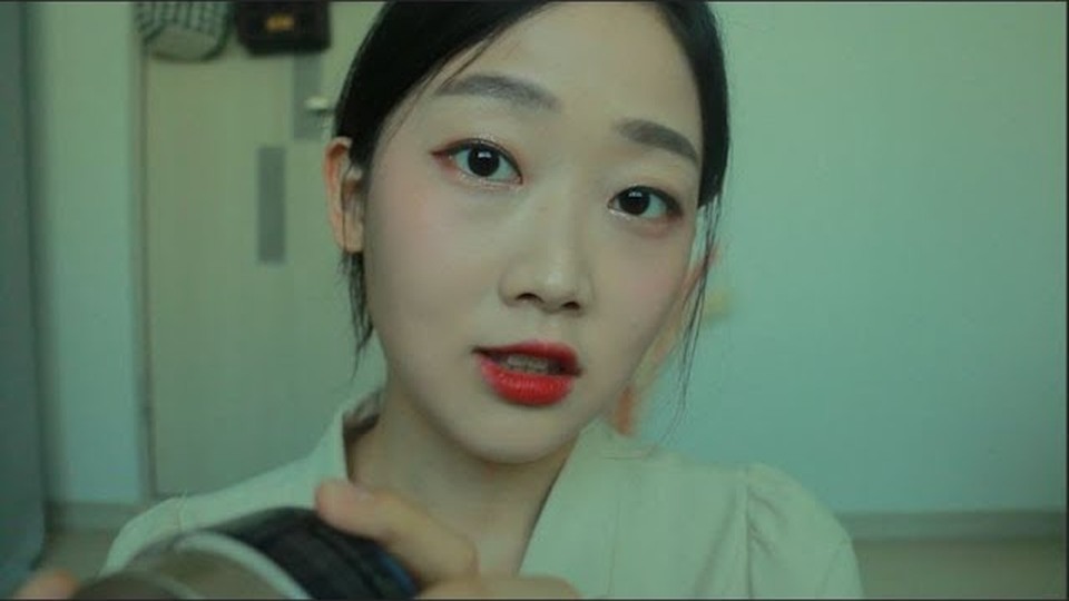 잠꾸러기를 깨워주는 아침 케어 — Dana ASMR