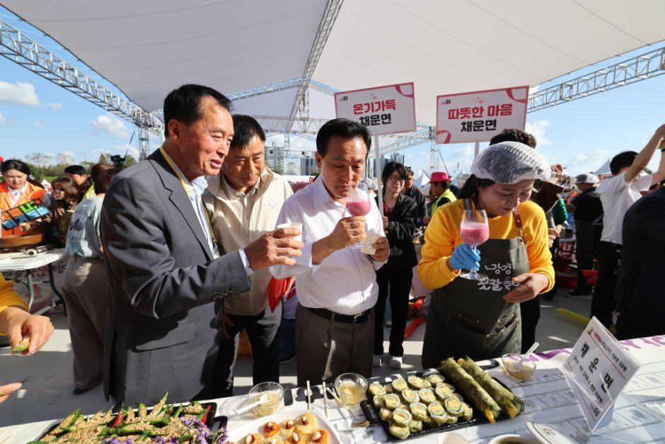Ganggyeong Salted Seafood and Sangwol Sweet Potato Promotion Shop, Ganggyeong Salted Seafood Festival