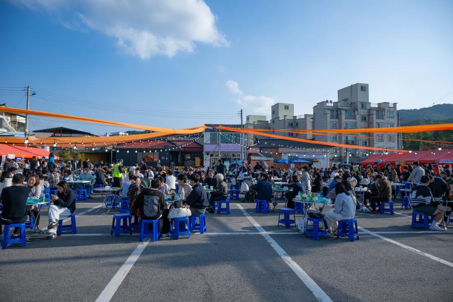 Noodles, Rice Soup and Market Food, Yesan Market Three Kingdoms Festival