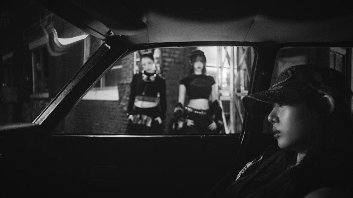 BABYMONSTER - CLIK CLAK