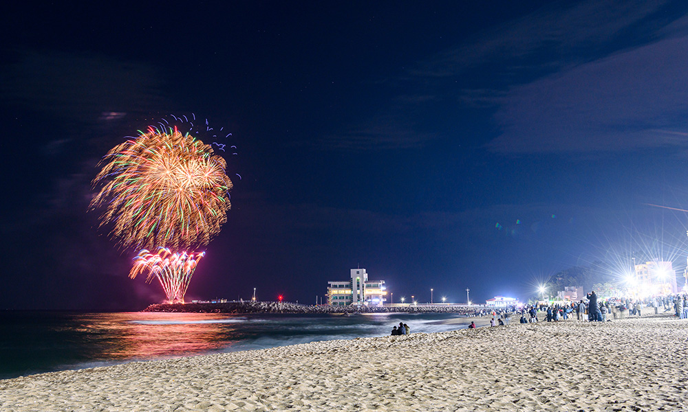 2026 Gangneung Coffee Festival Saturday Fireworks