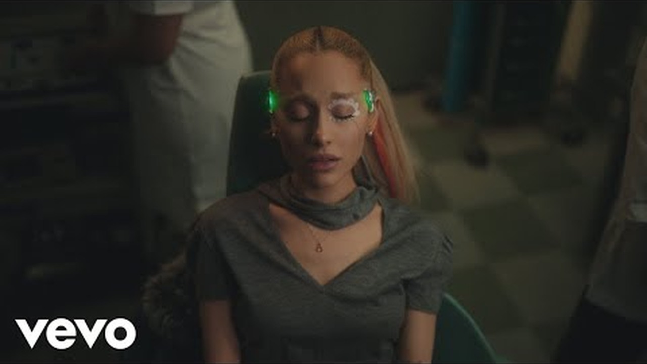 Ariana Grande - we can’t be friends Official Video