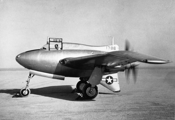 노스럽 XP-56 블랙 불릿