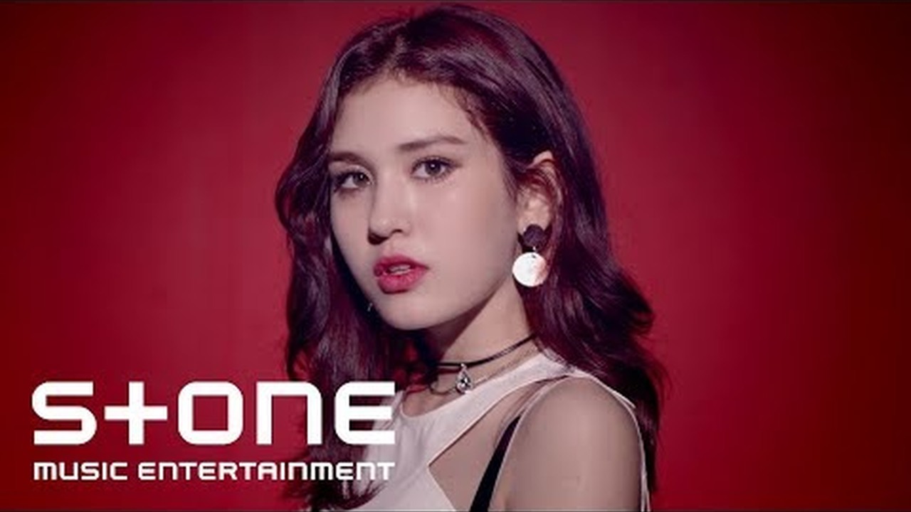 I.O.I - Whatta Man Official Video