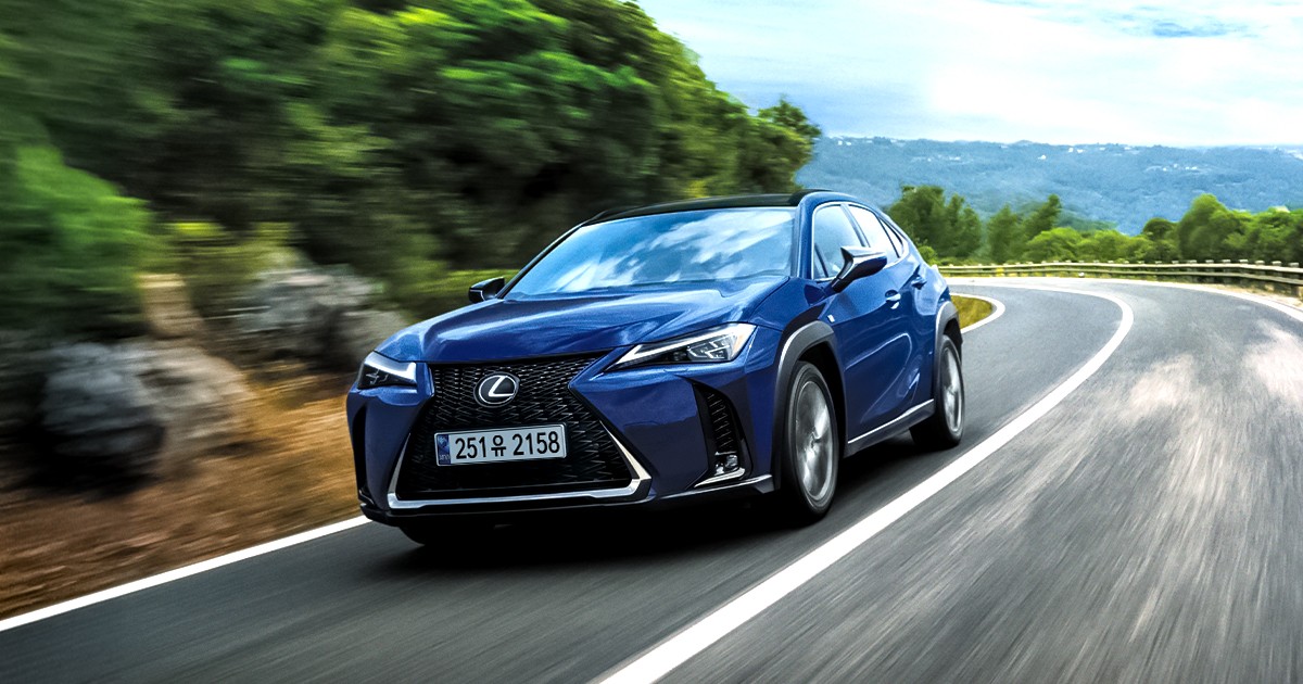 Lexus UX 300h F SPORT
