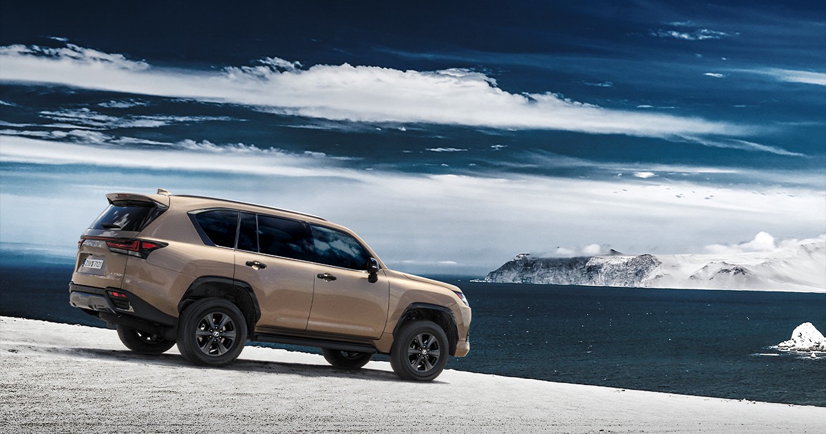 Lexus LX 700h OVERTRAIL