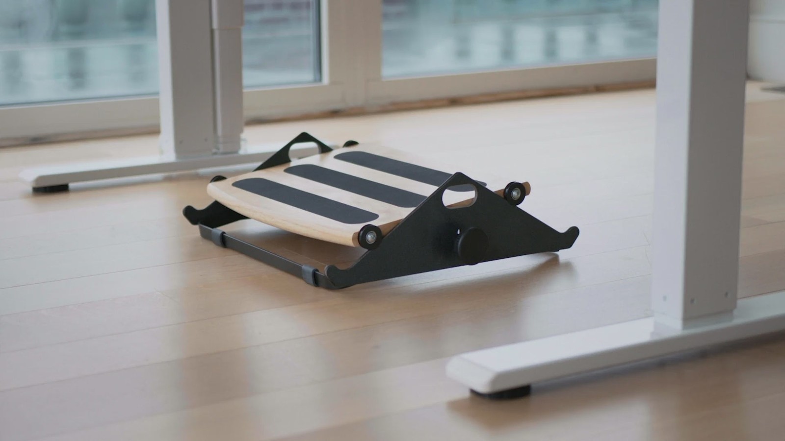 Humanscale FR300 Foot Rocker
