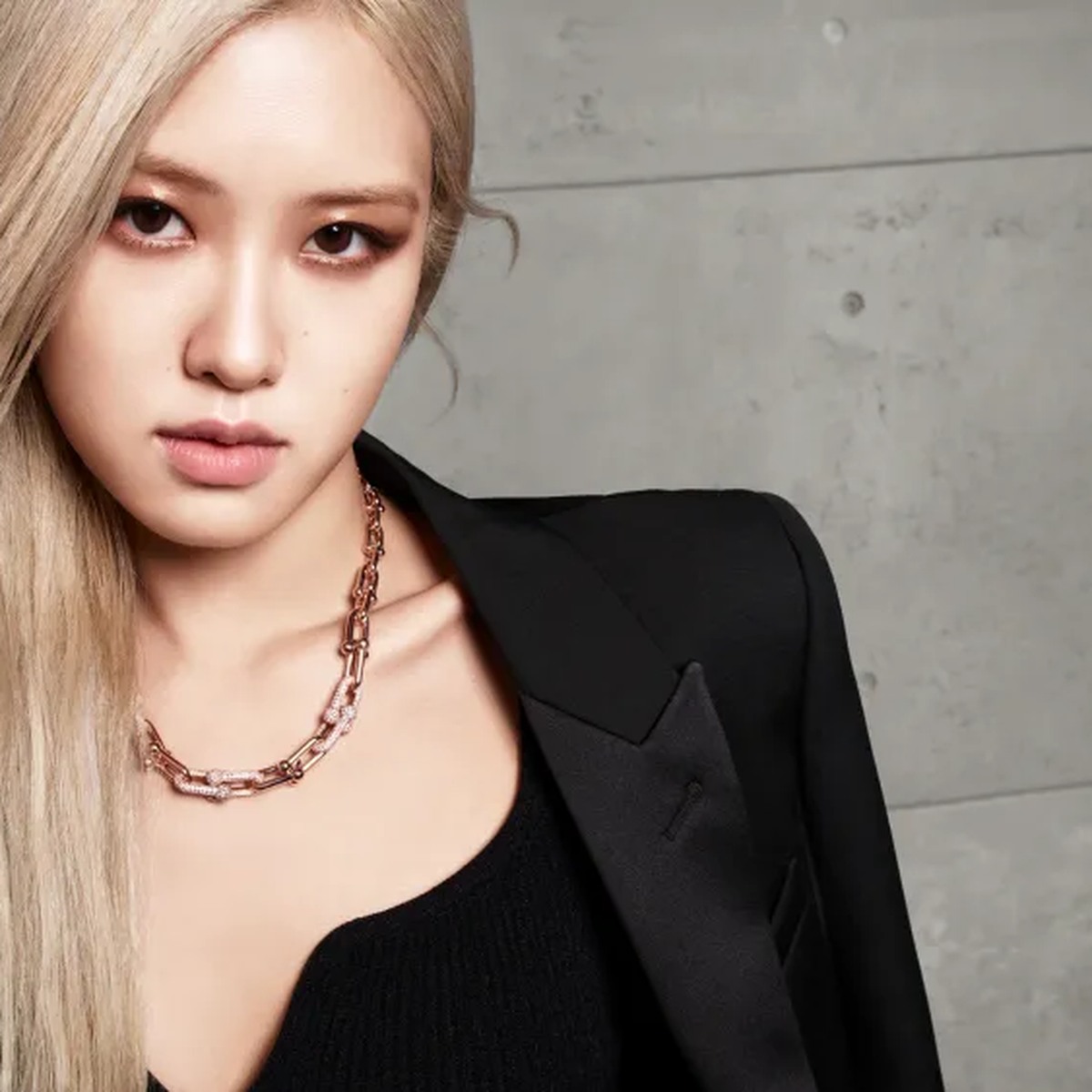 Tiffany & Co. × ROSÉ