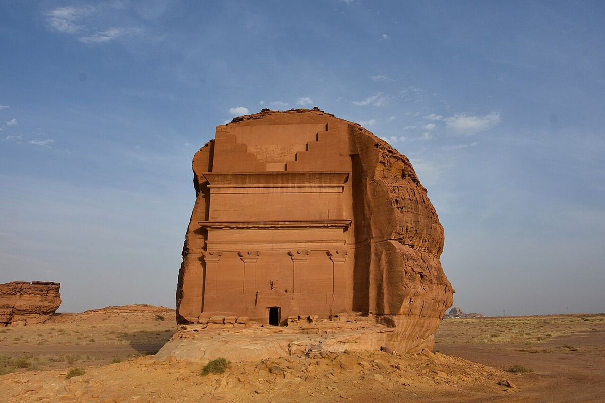 カスル・アルファリッド (Qasr Al-Farid)