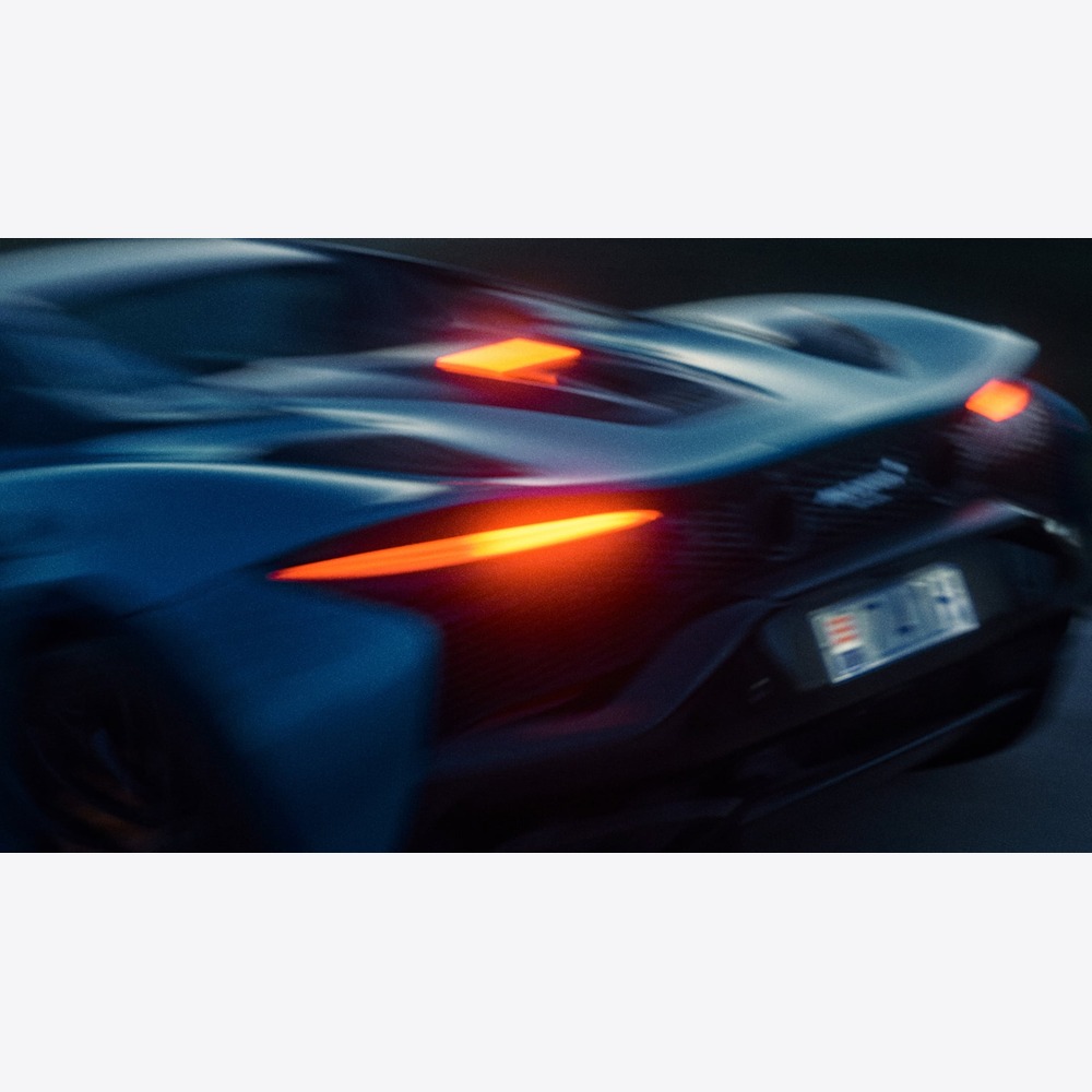 McLaren Artura Spider