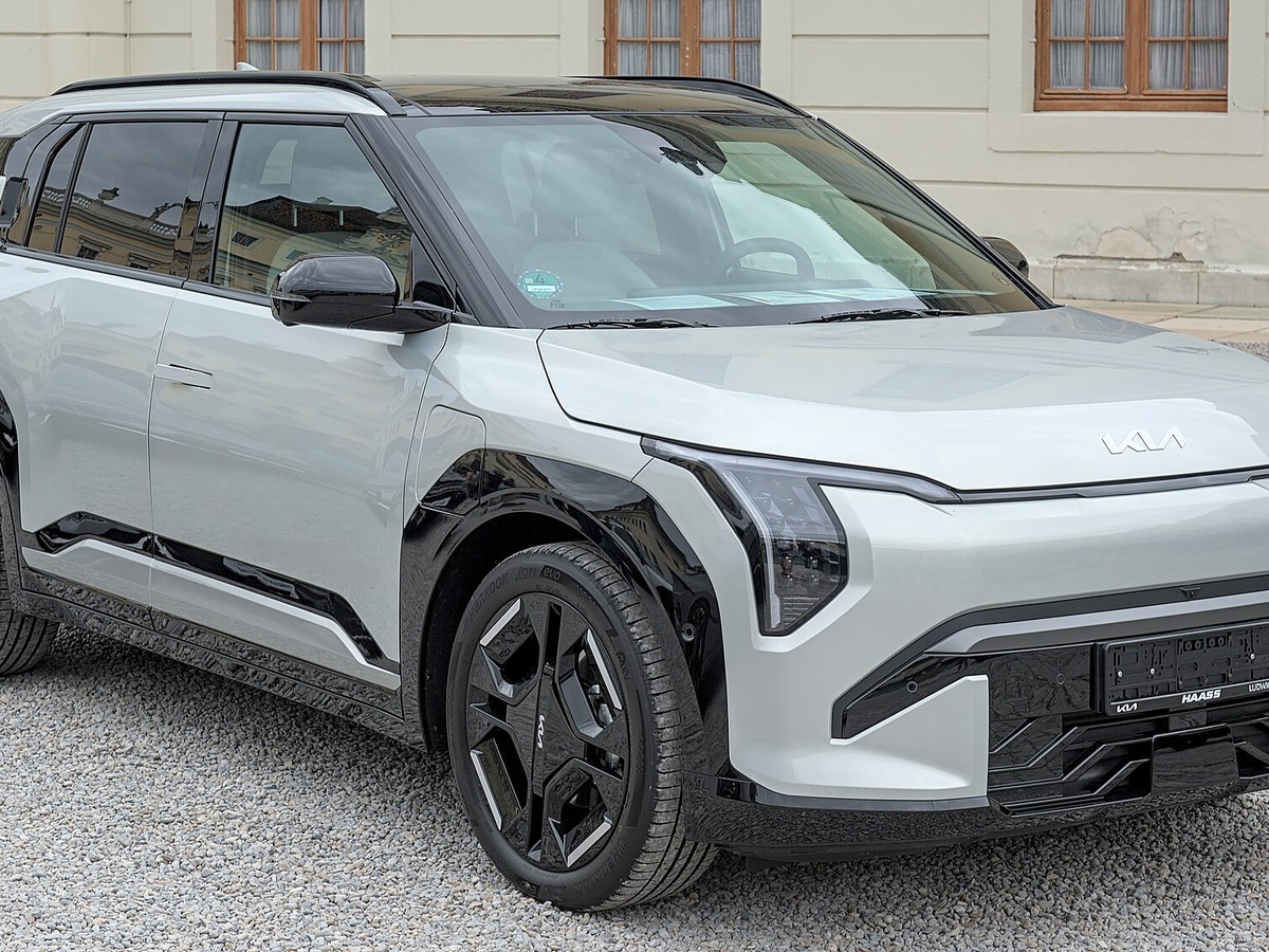 起亜 (Kia) EV3
