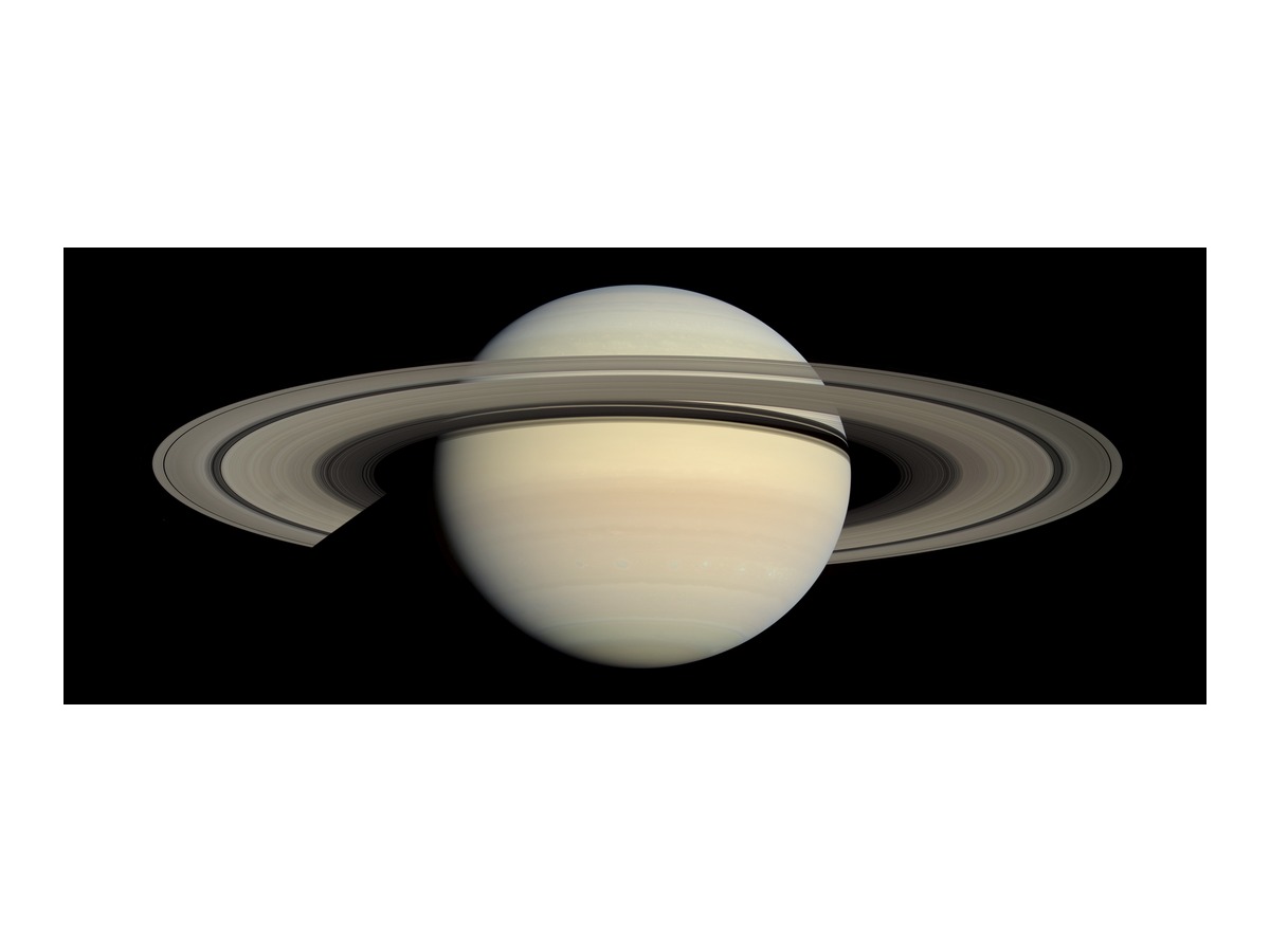 토성 Saturn
