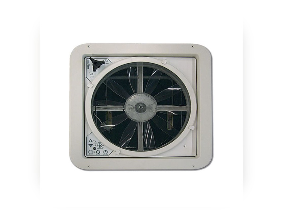 Maxxair MaxxFan Deluxe