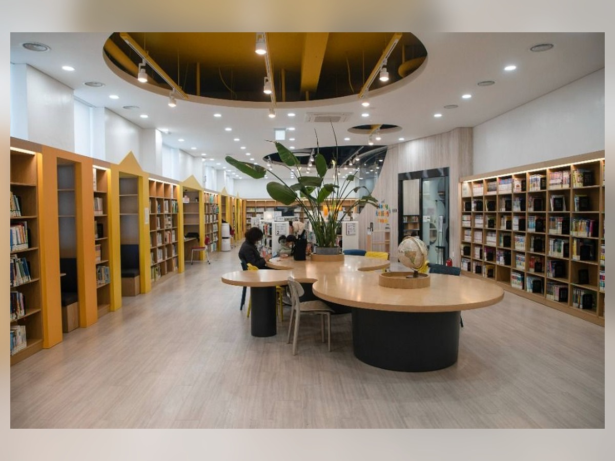 Jeonju Municipal Library Kkochshim