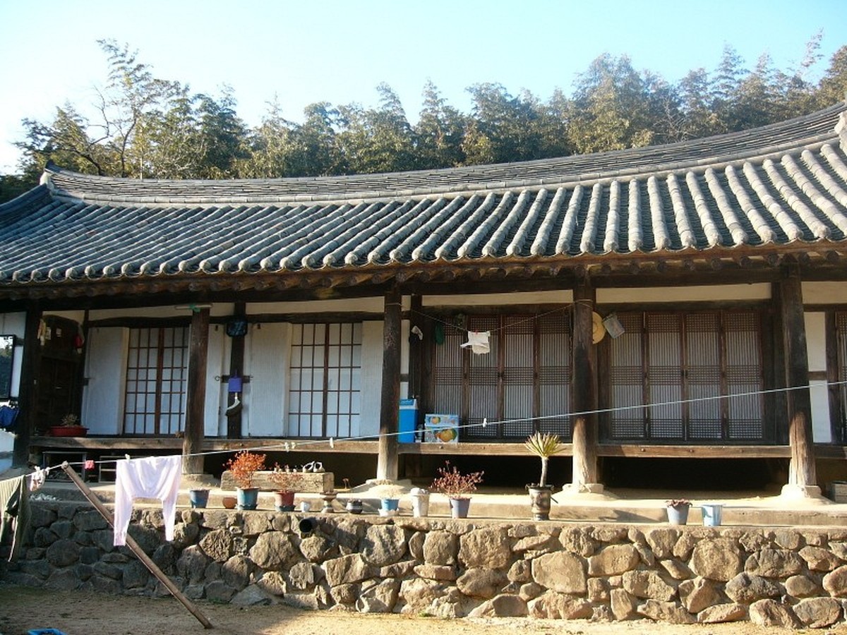 창평춘강고정주고택