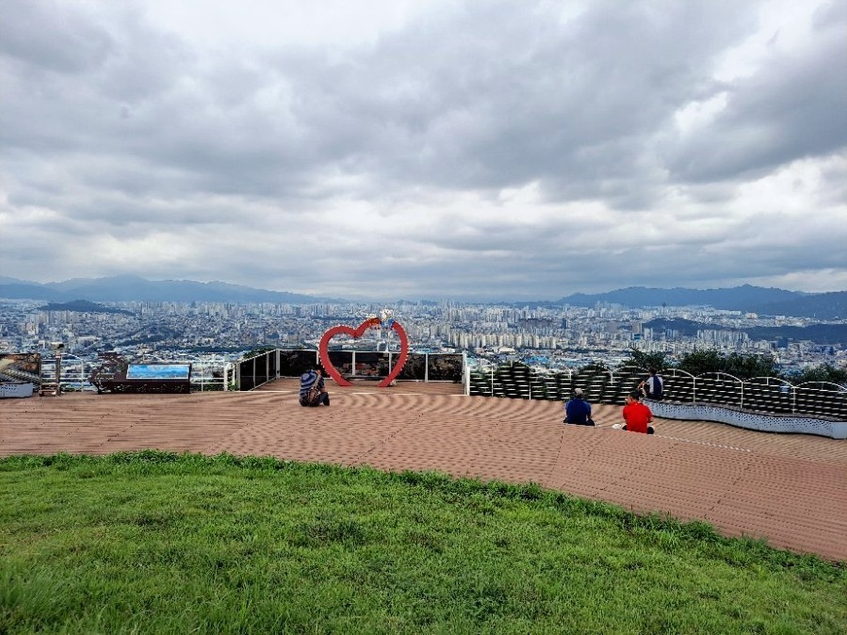 와룡산 상리봉전망대