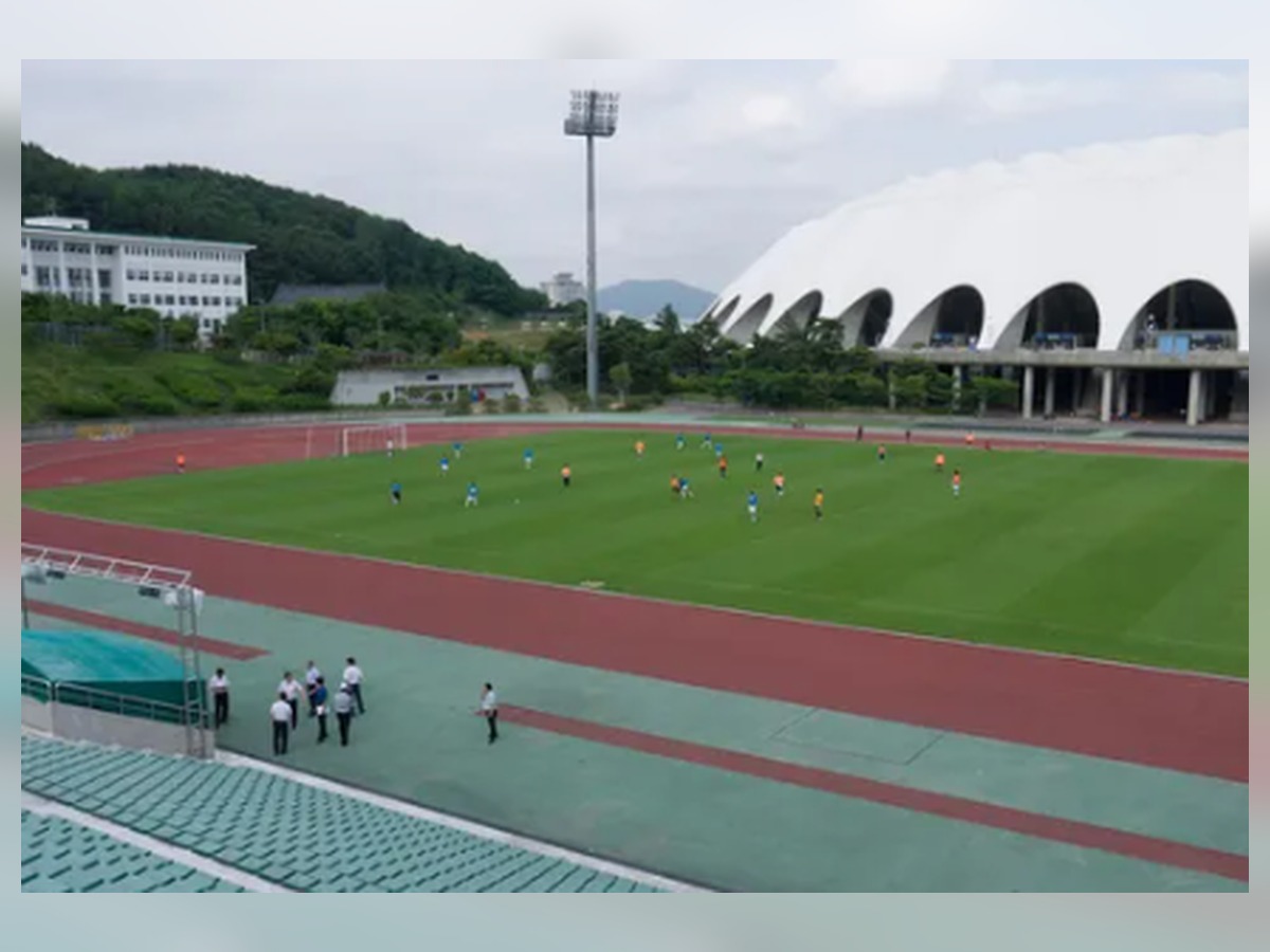 부산아시아드보조경기장