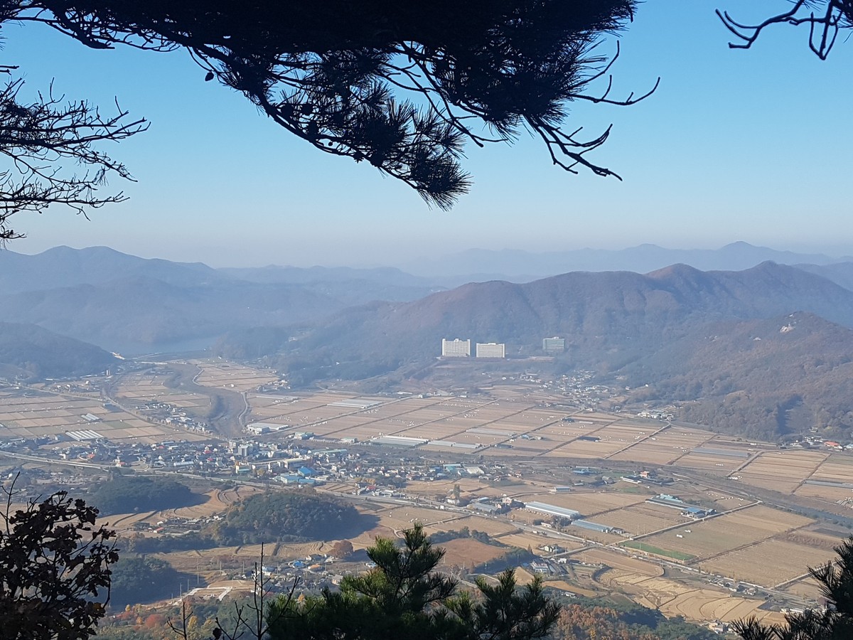 설화산