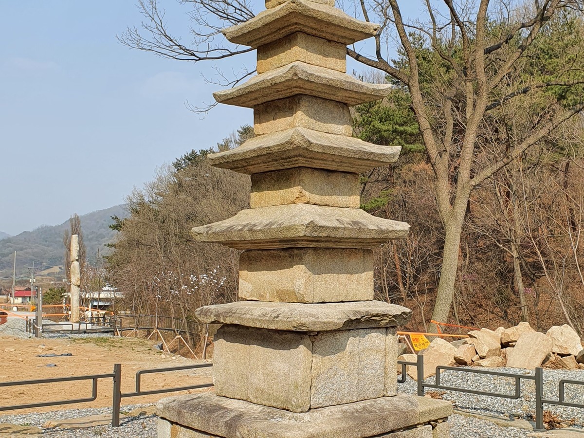 영인오층석탑