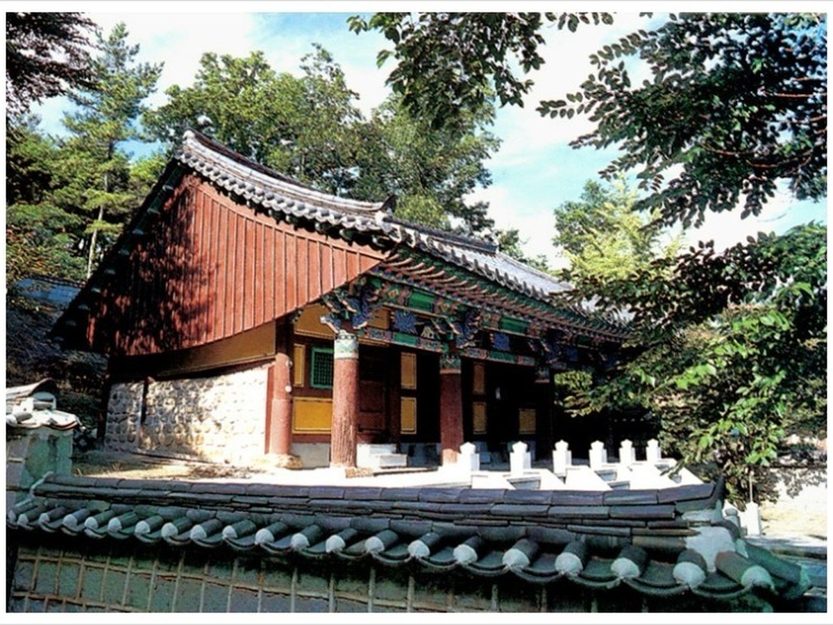 용안향교 대성전