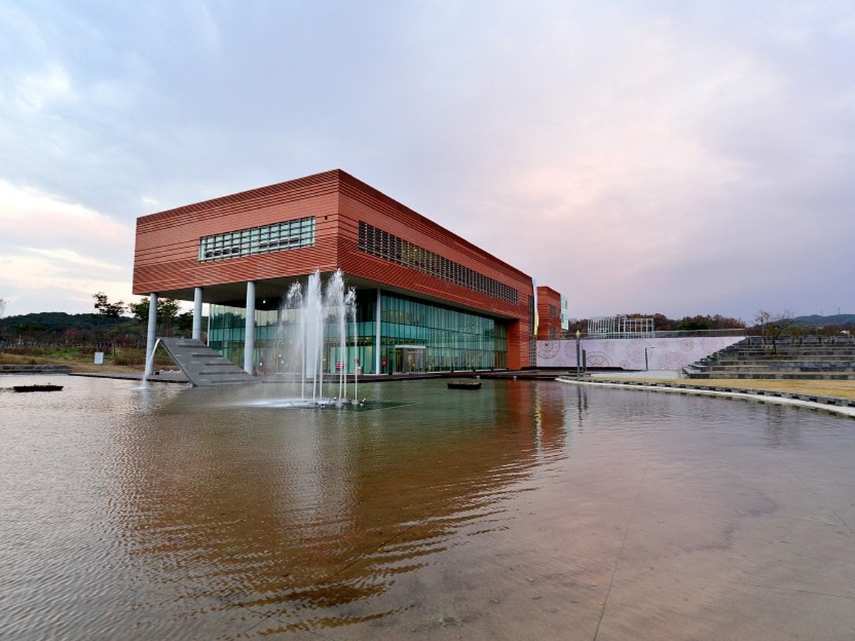 아트센터 고마