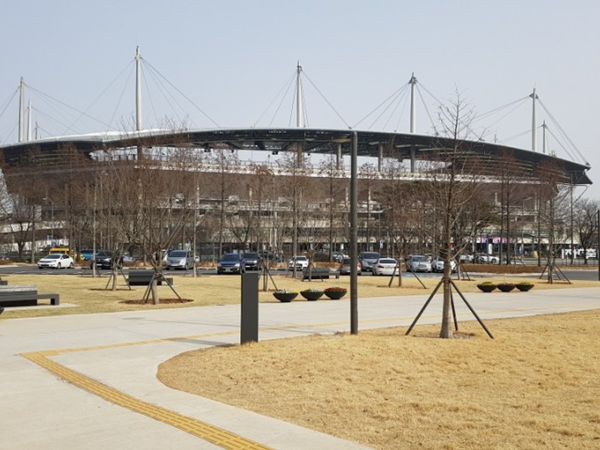 文化貯蔵基地