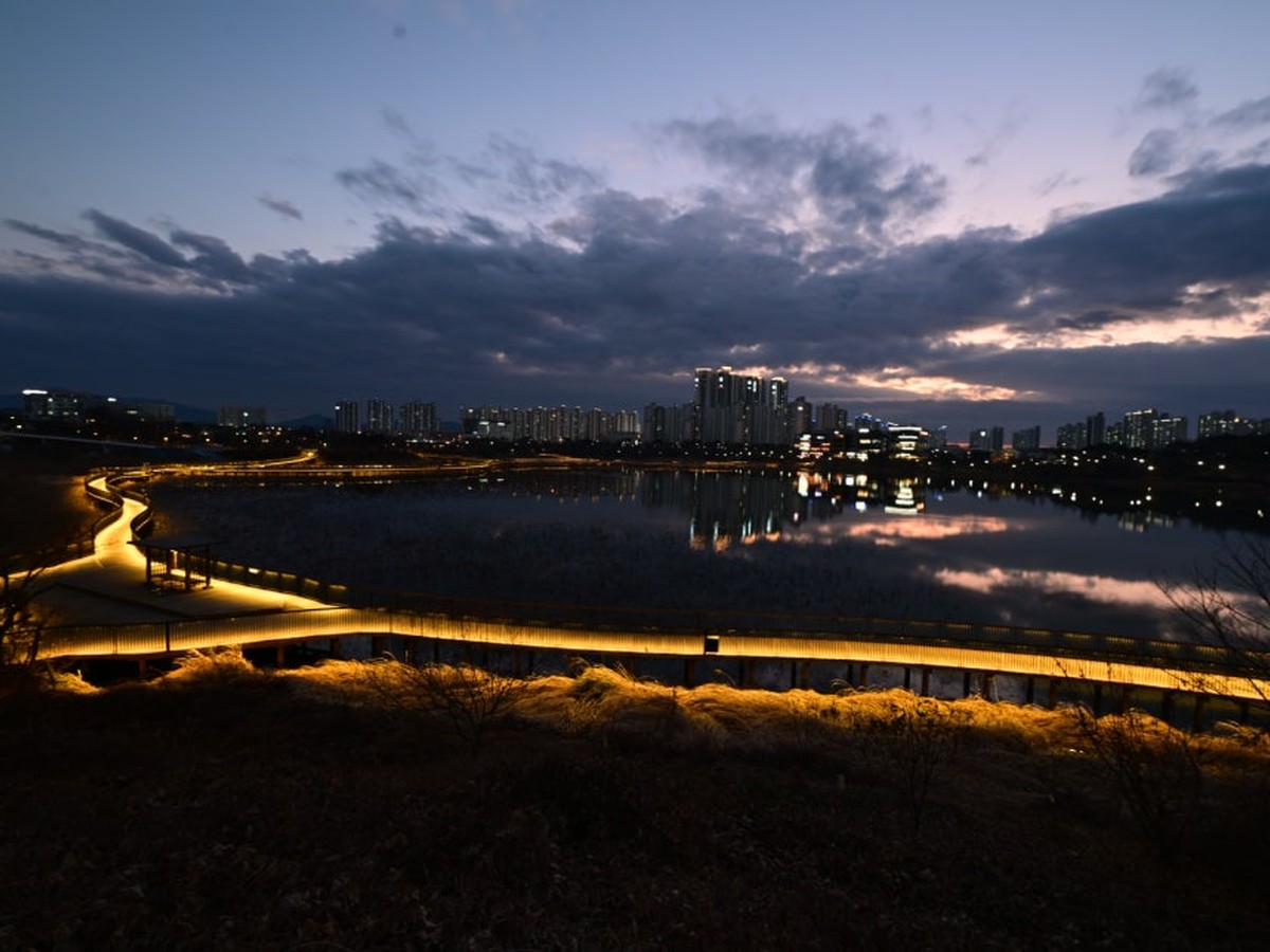 Manseong Waterside Park