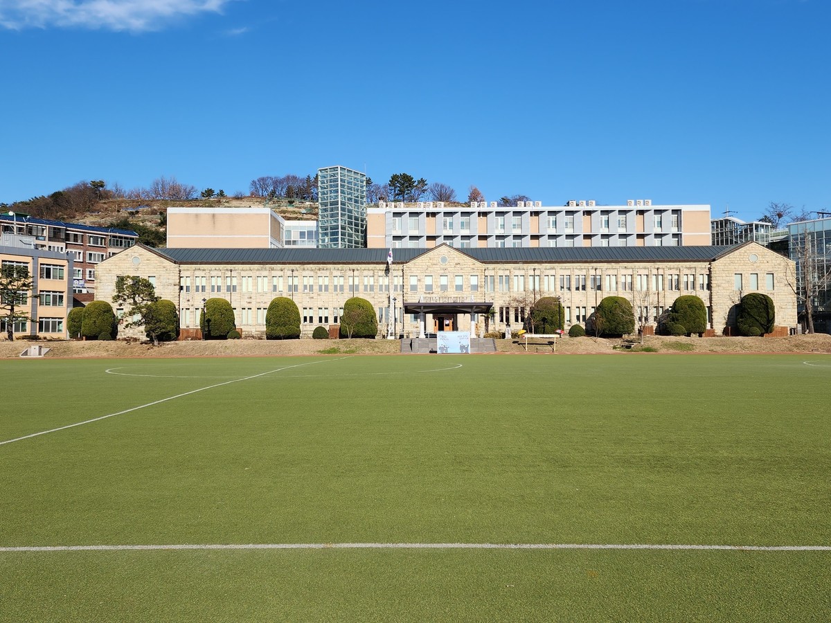 ムンテ高等学校