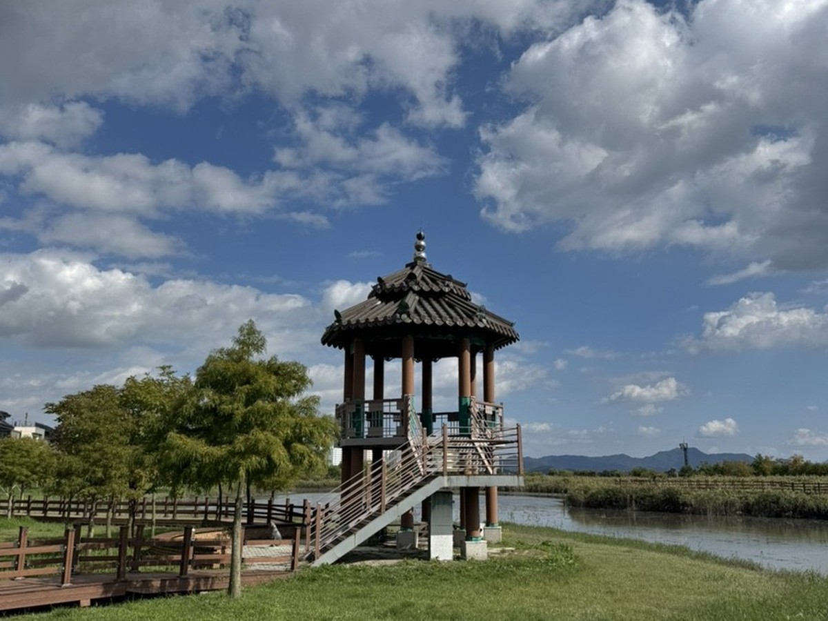 オクアム水辺公園
