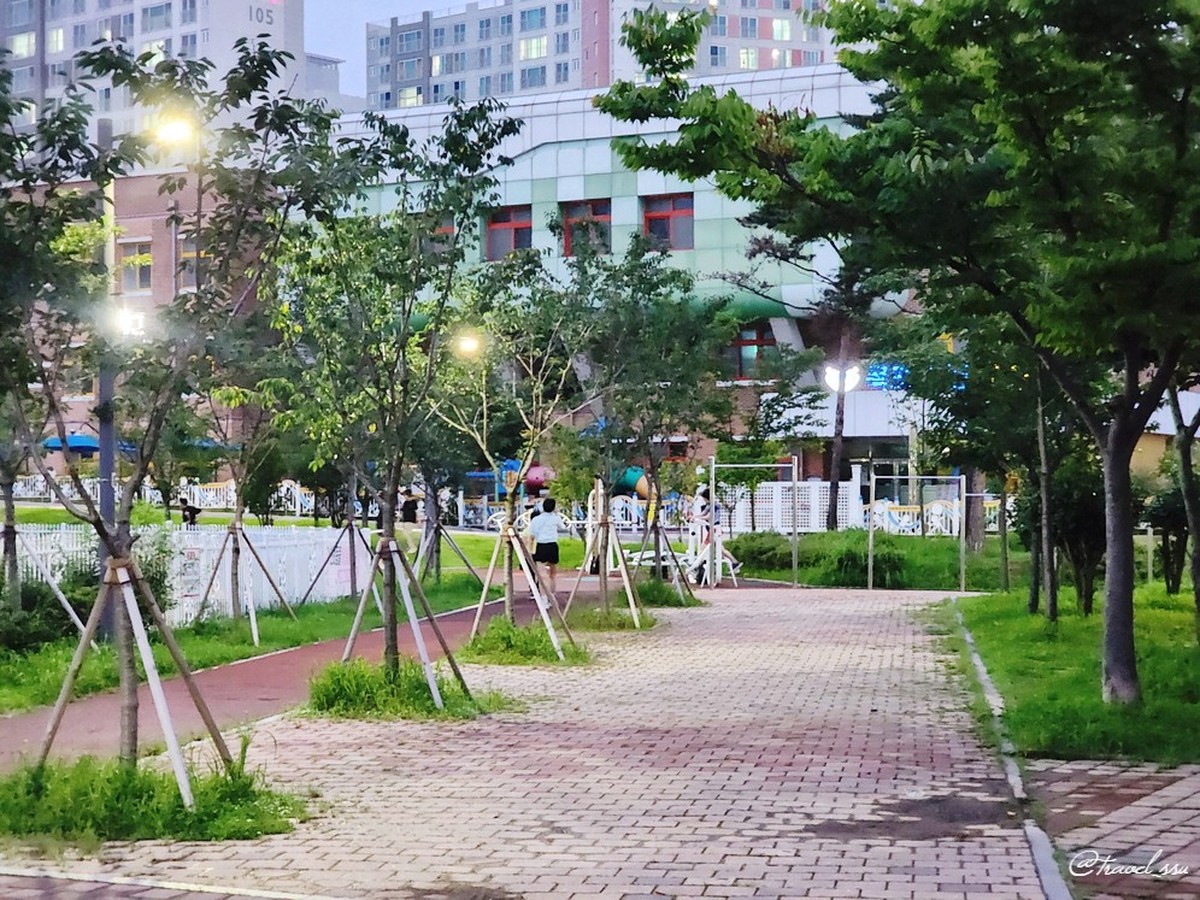 白蓮近隣公園