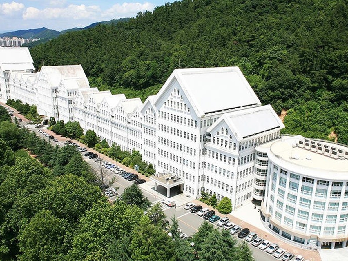 조선대학교 본관
