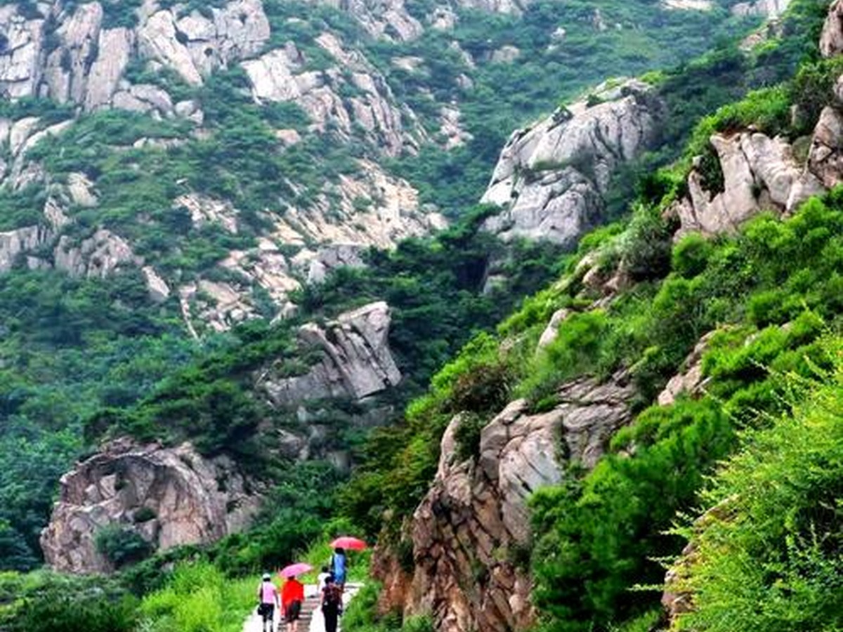 Zhushan National Forest Park